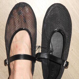 Mesh black flats